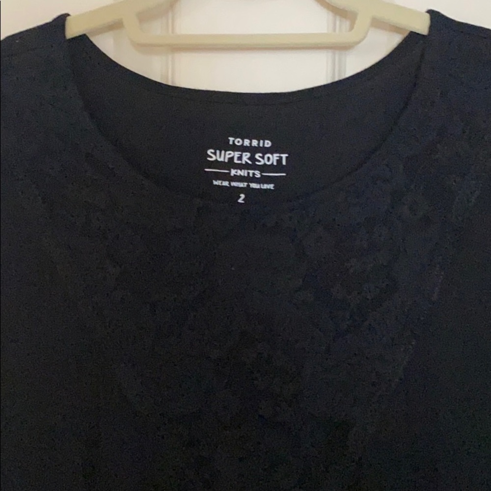 Flattering black tunic